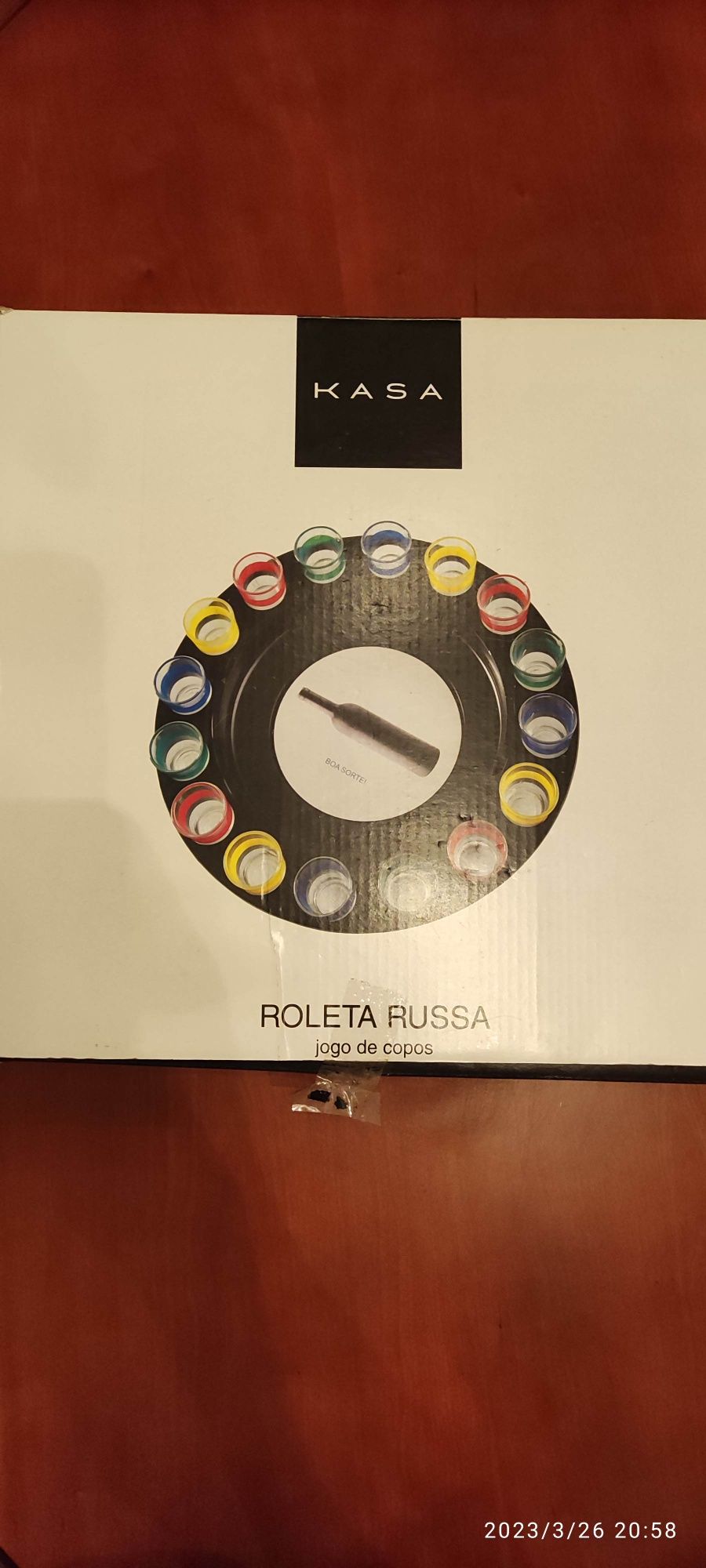 Jogo roleta russa bebidas shots