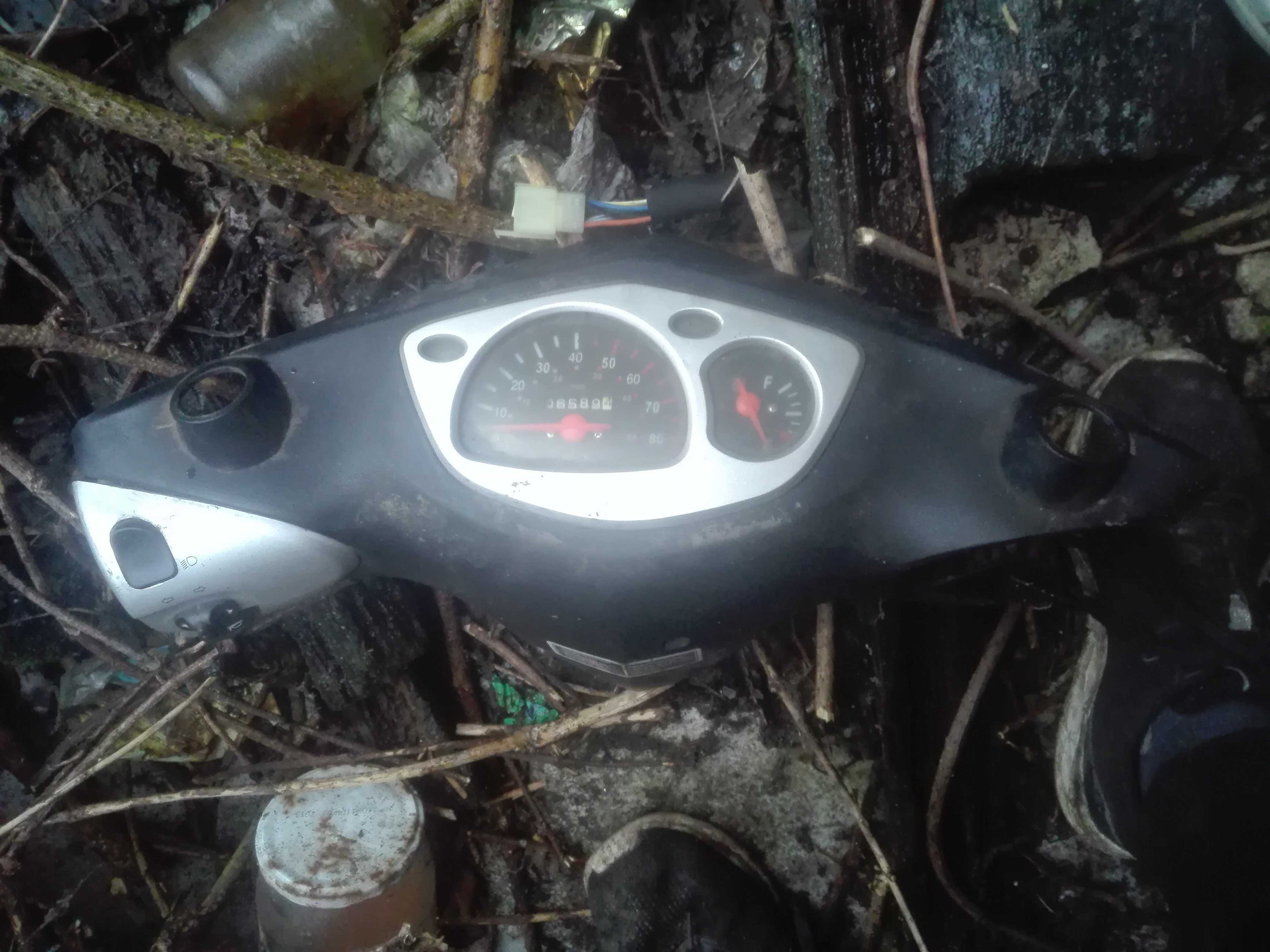 Czesci do skutera flash 50cc