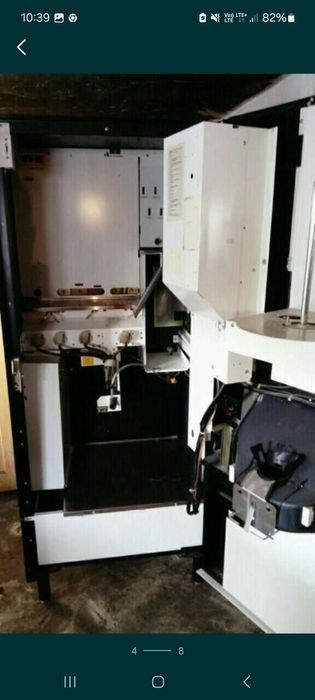 2 Automaty do napojów gorących Wittenborg 2800 + 2 wrzutniki monet