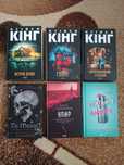 Книга  Голлі, Переслідуваний, Схудлий. Де Моллі. Упир.
