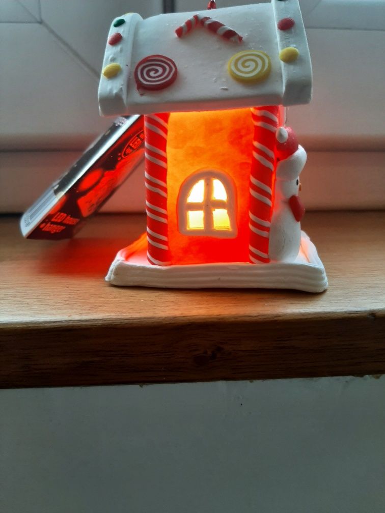 Casinha de gengibre boneco de neve com Led