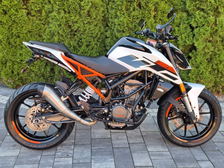 KTM DUKE 125 ABS LIFT 2019 Wydech Radical Kat B a1