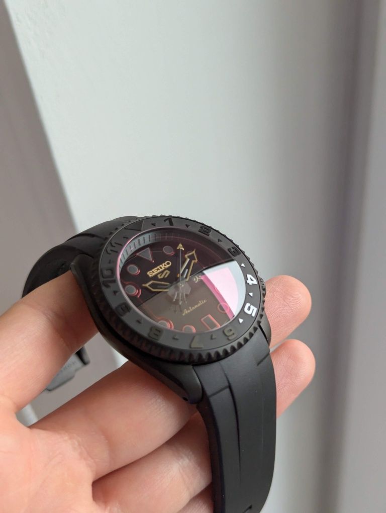 Seiko SRPF20 x SKX007 Stealth Mod