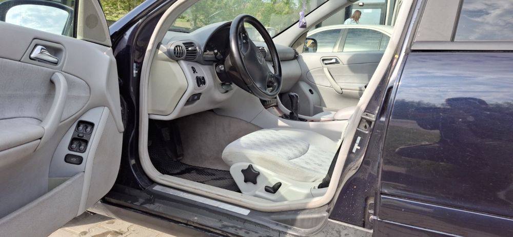 Продам Mersedes  c180