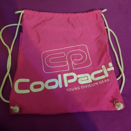 Rozowy worek plecak CoolPack z kieszonką na zamek