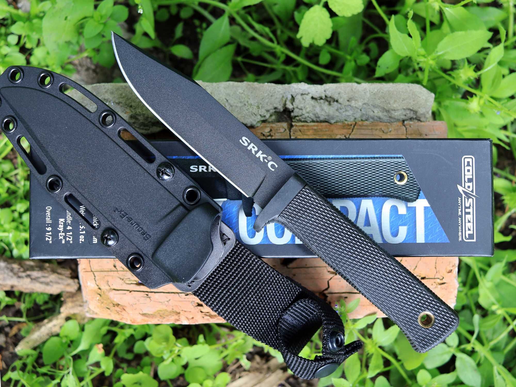 Фиксированный нож с ножнами Cold Steel SRK Compact Black