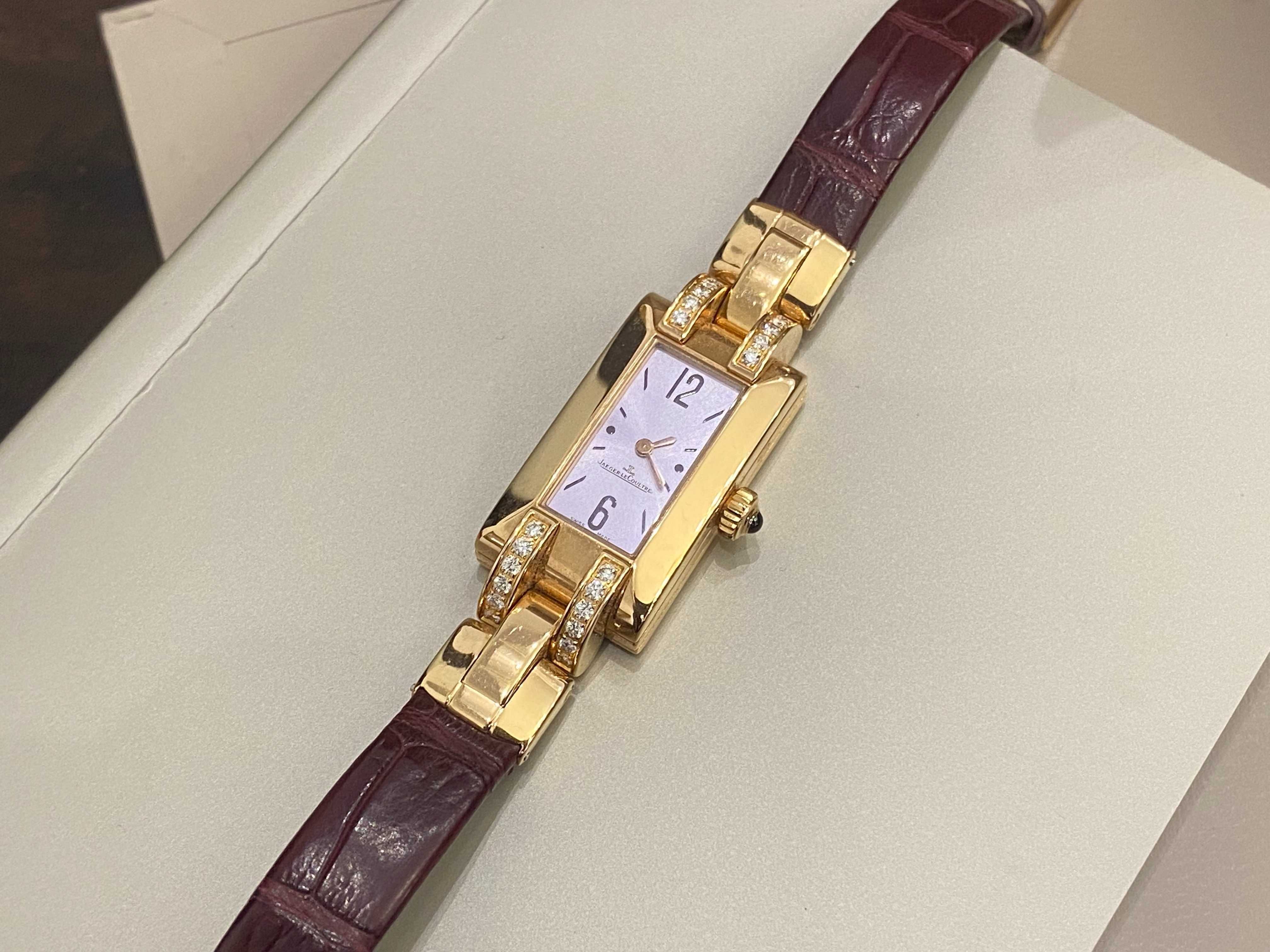 Jaeger-LeCoultre ideale золотий жіночий годинник