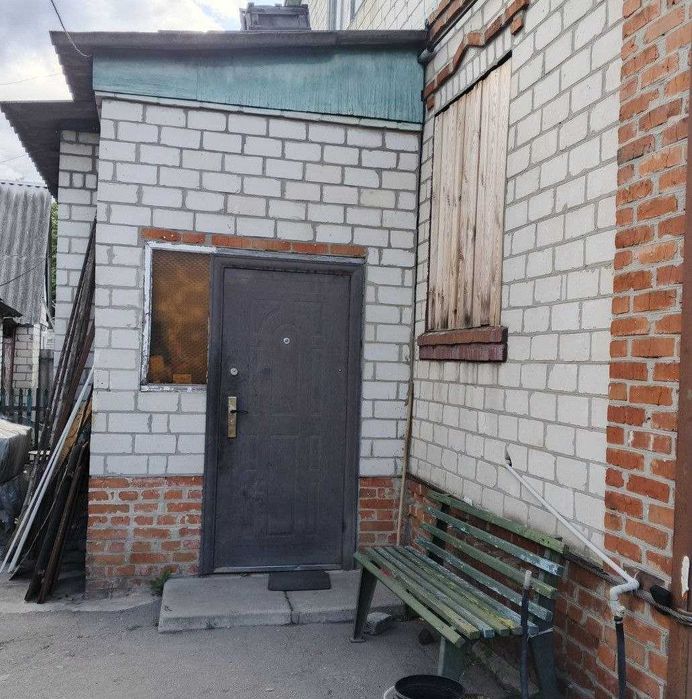 В продаже кирпичный  ДОМ 76 метров в г.Мерефа SM