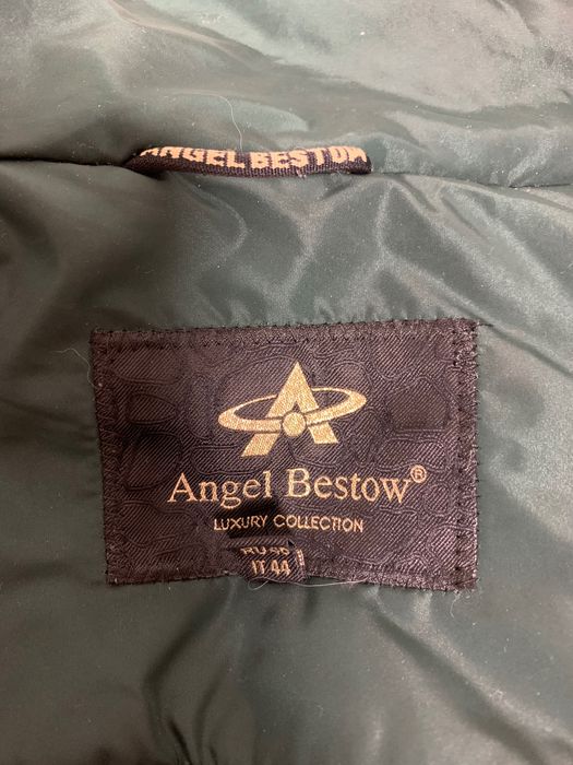 Пуховик зимовий розмір S/M (36-38) дуже теплий в ідеальному стані