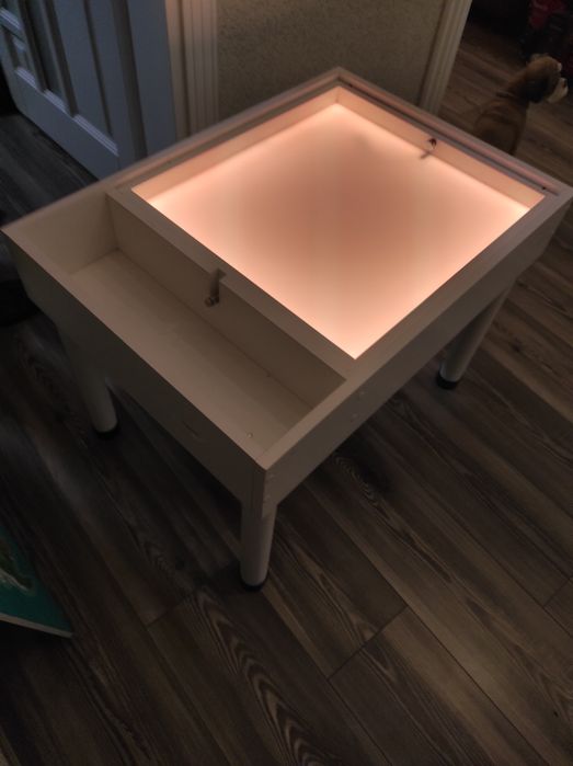 Столик дитячий зі стульчиком.