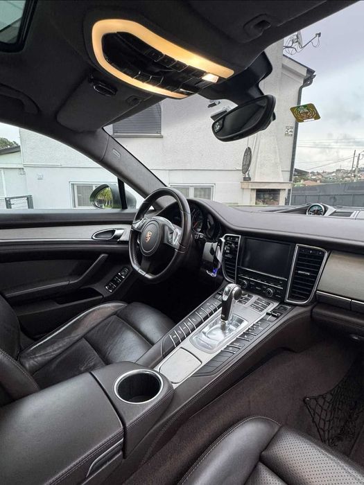 Porsche Panamera Turbo 4.8 Bi-turbo PDK