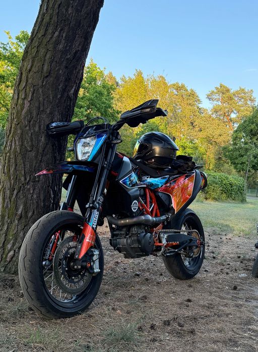 KTM 690 SMC-R 2020 rok