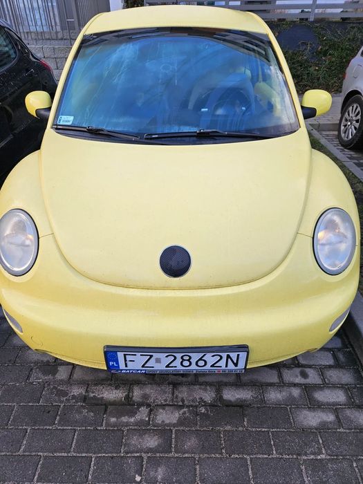 Volkswagen New Beetle VW Żółtek szuka przyjaciela...