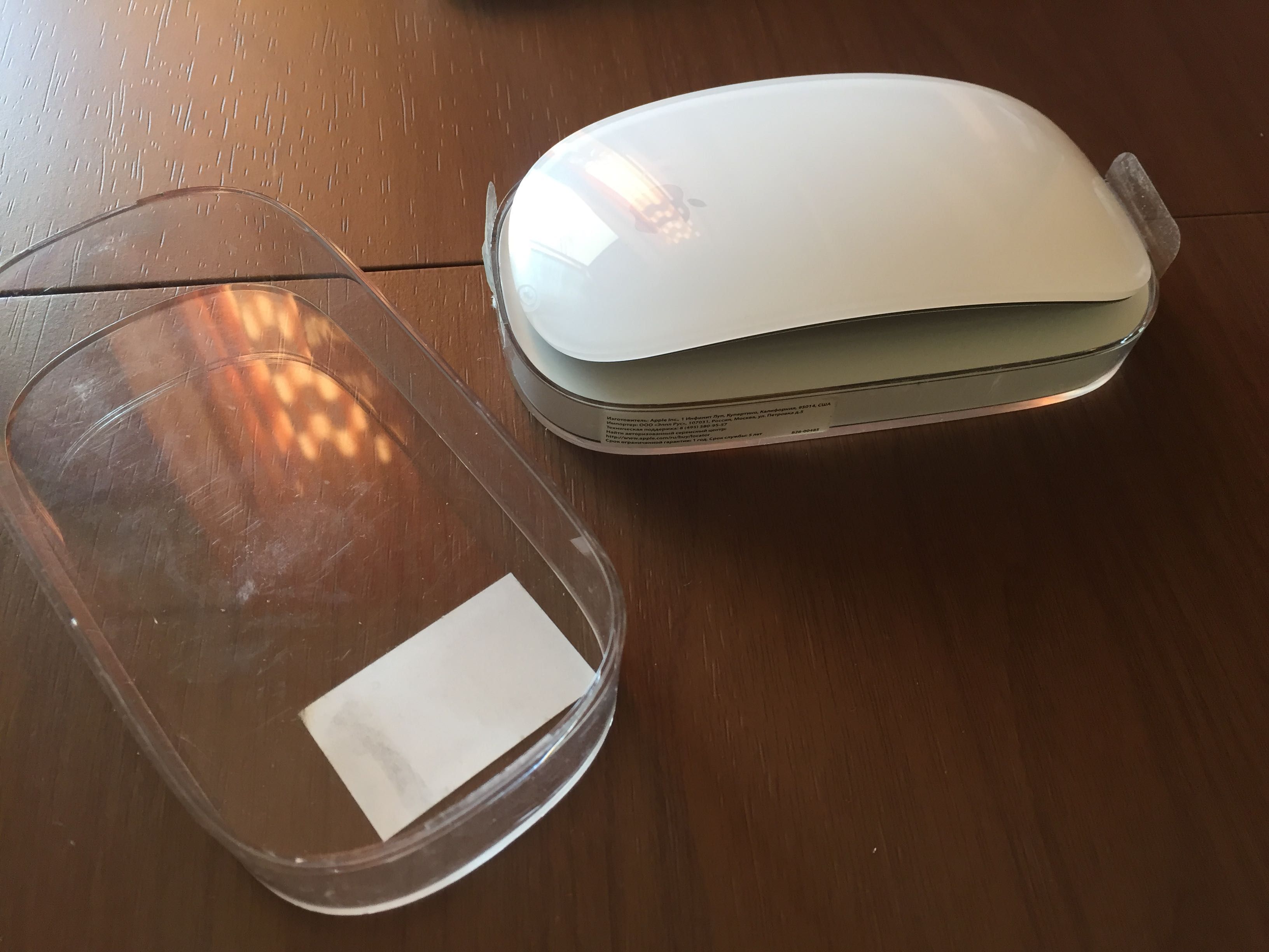 Беспроводная мышь Apple Magic Mouse 1 поколения (оригинал) с коробкой.