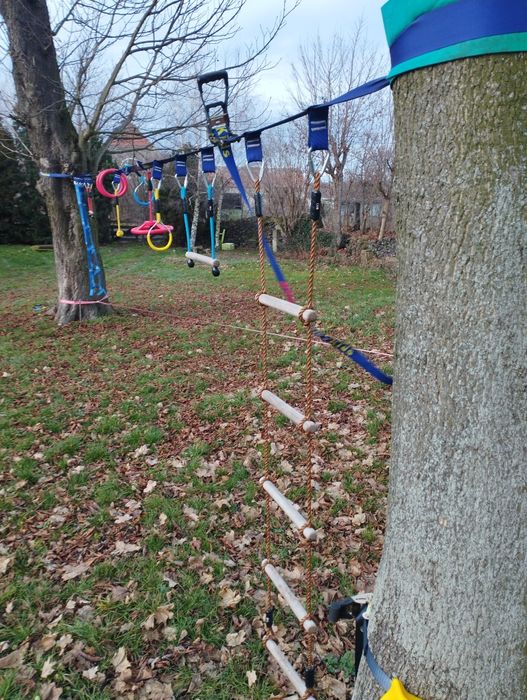 Tor przeszkód dla dzieci