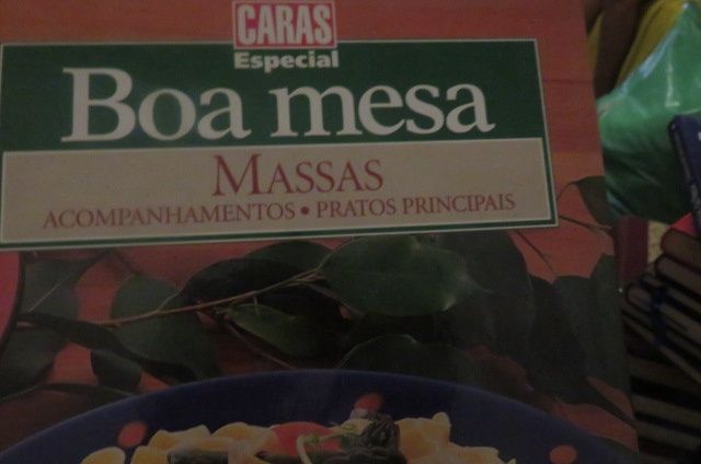 São 4 livros de culinária