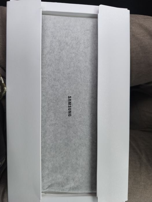 Capa/Teclado  Samsung Galaxy Tab S9+ /S9+ 5G /S9 FE+ 5G / S9 FE+ /S10+