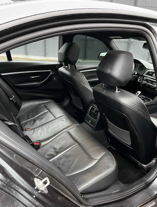 BMW F30 3-Series 340i