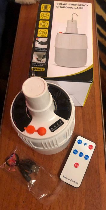 Світлодіодна акумуляторна лампа