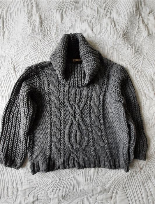 Sweter z luźnym golfem Made in Italy, roz. S
