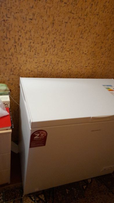 Морозильна камера 200 літрів