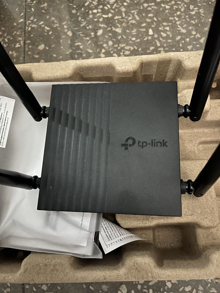 Маршрутизатор TP-Link Archer C64