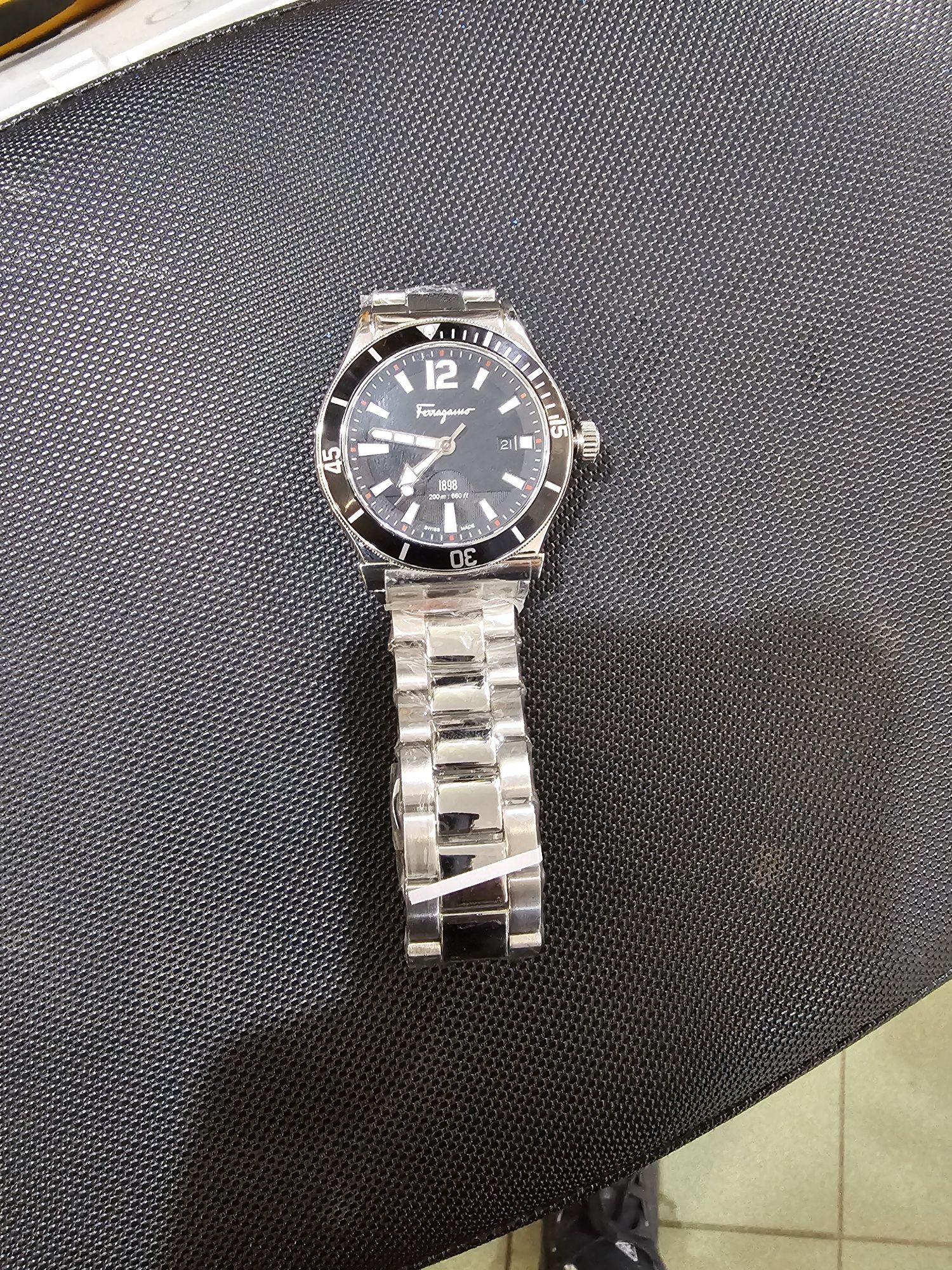 Zegarek Salvatore Ferragamo FF31.. NowY..PAT-KOM..

SALVATORE FE