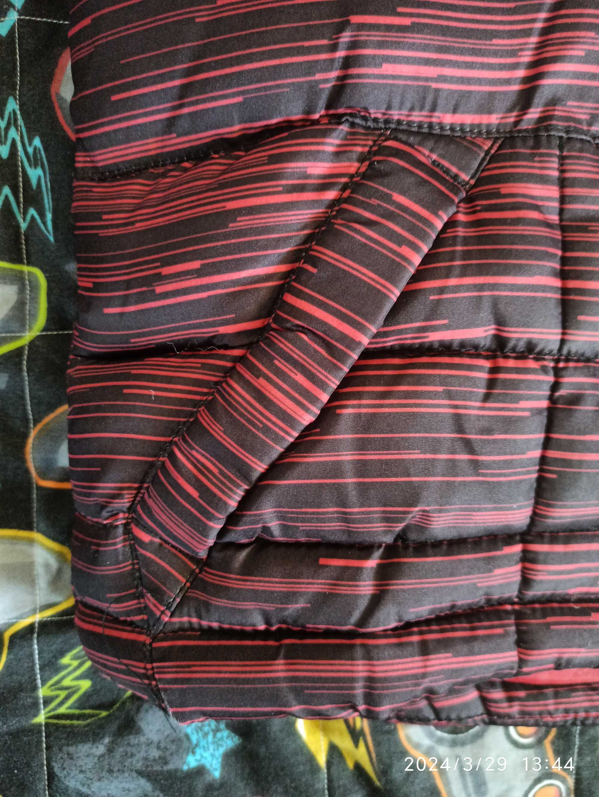 Kurtka przejściowa chłopięca Nike bluza razem z kamizelką 4 lata