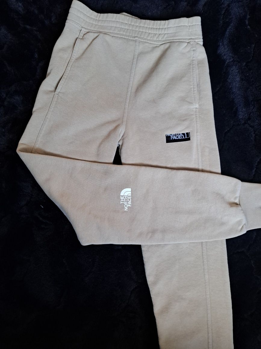 The North Face dresowe spodnie r. XS