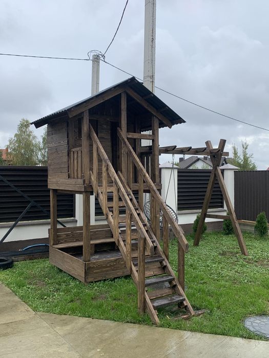 Дитячий майданчик, розважальний майданчик для дітей, будиночок