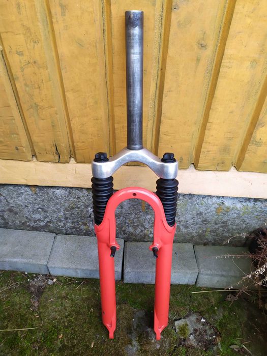 ROCK SHOX  JUDY XC  HYDRACOIL amortyzator przód 26'' Polecam