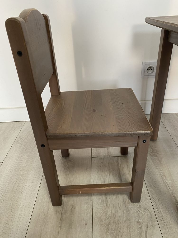 Stolik i krzeselko dzieciece SUNDIIUK IKEA