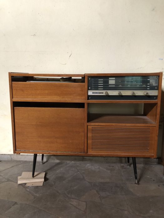 Gramofon z radiem Concertino Unitra Diora