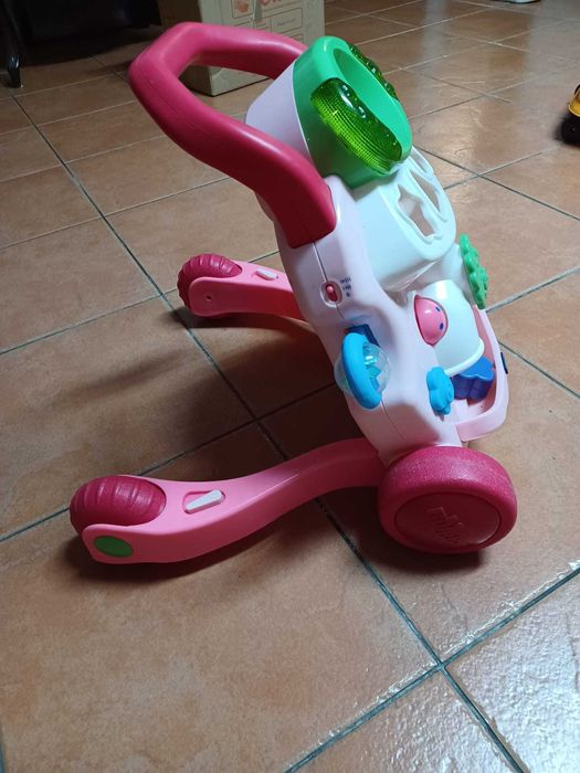 Andador CHICCO para menina