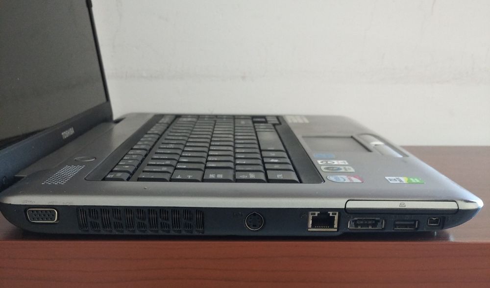 Laptop Toshiba pro A300