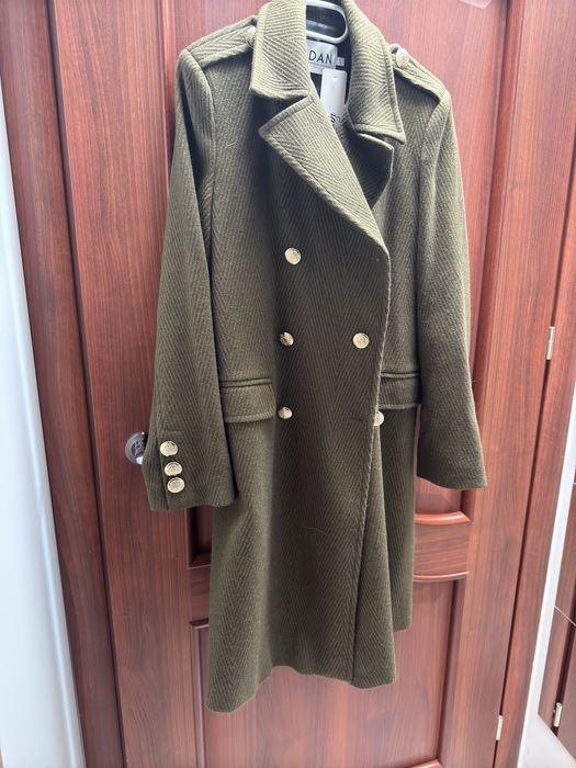 Płaszcz damski dwurzędowy khaki militarny Italy