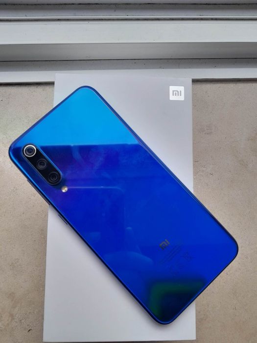 VENDO/TROCO/RETOMA Xiaomi mi 9 se versão global