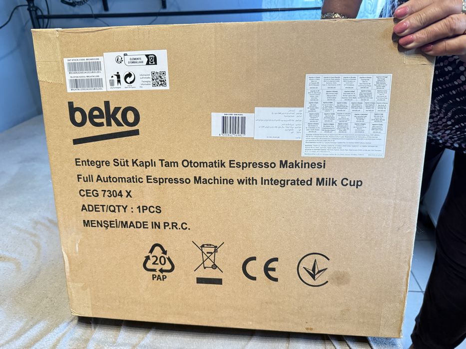 Dane techniczne Ekspres Beko CaffeExperto CEG7304X