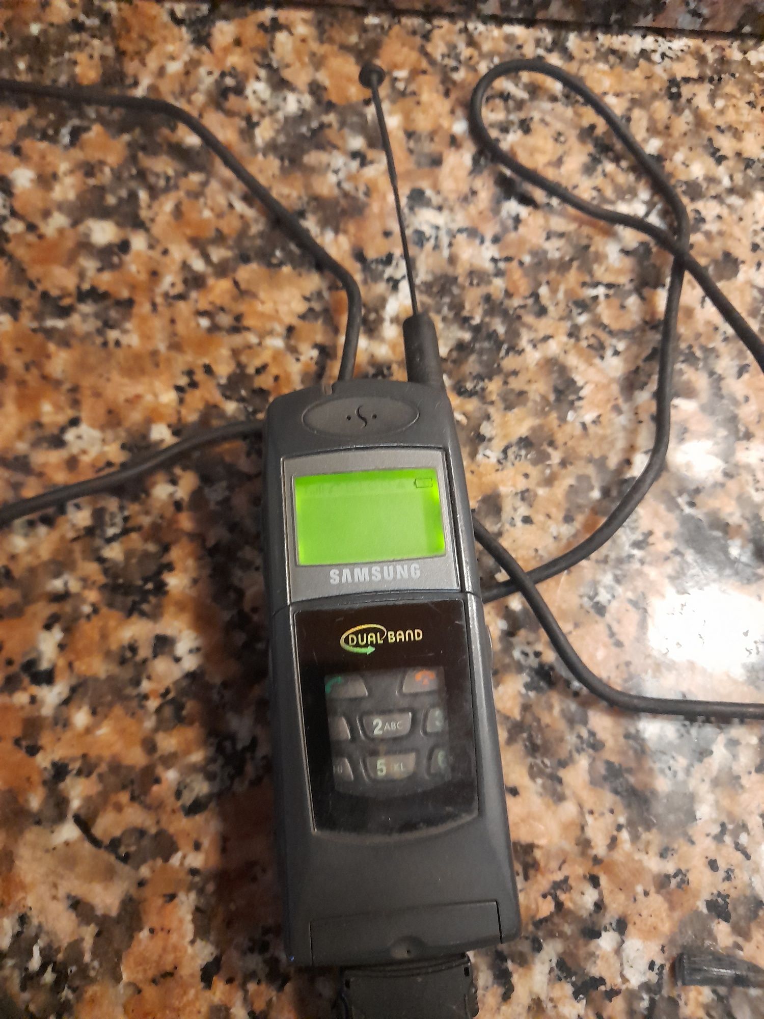 Telemóvel Samsung Antigo