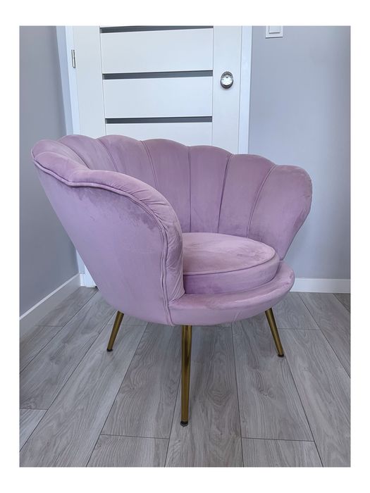 różowy fotel uszak muszelka glamour liliowy wrzos złote nóżki hit