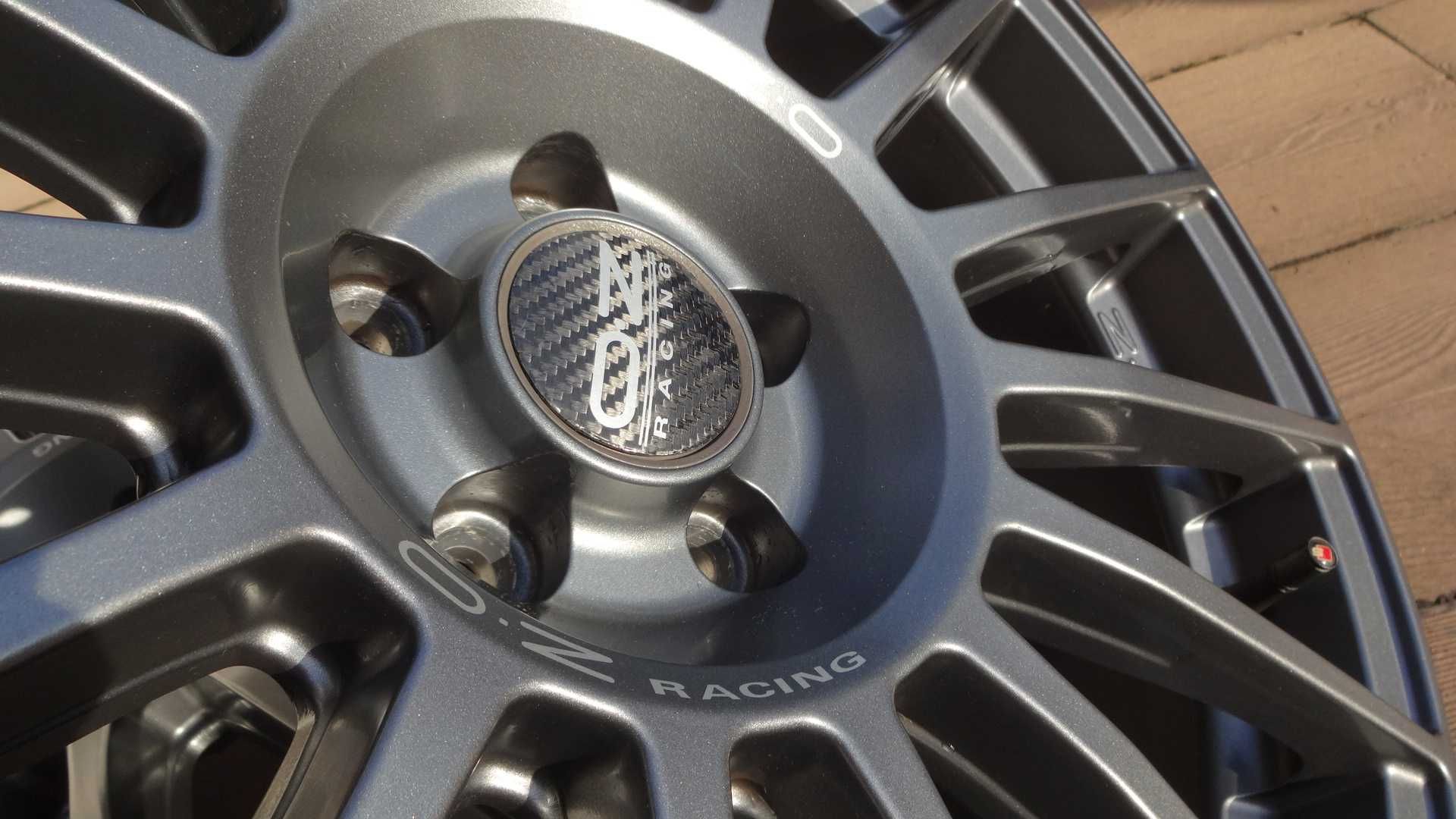 OZ Racing Superturismo 8.5x20 5x108 ford focus rs volvo leggera