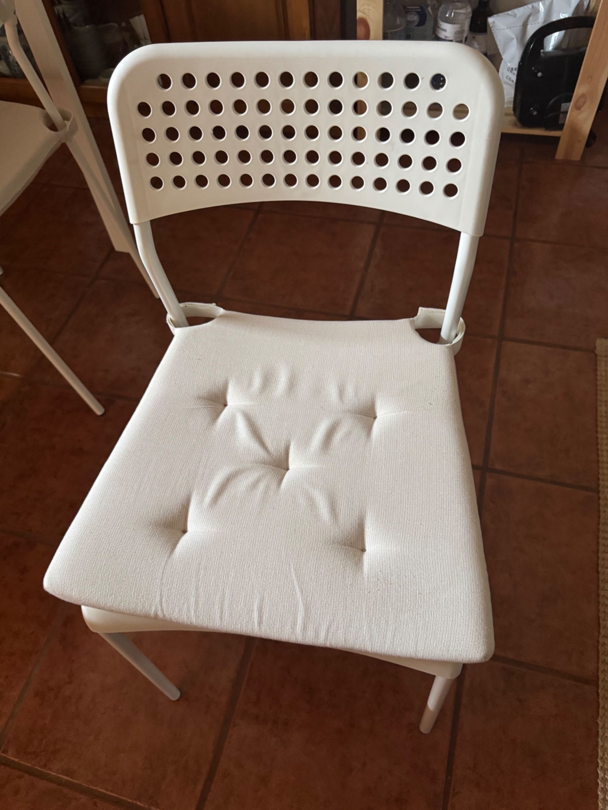 Conjunto de mesa com 4 cadeiras ikea