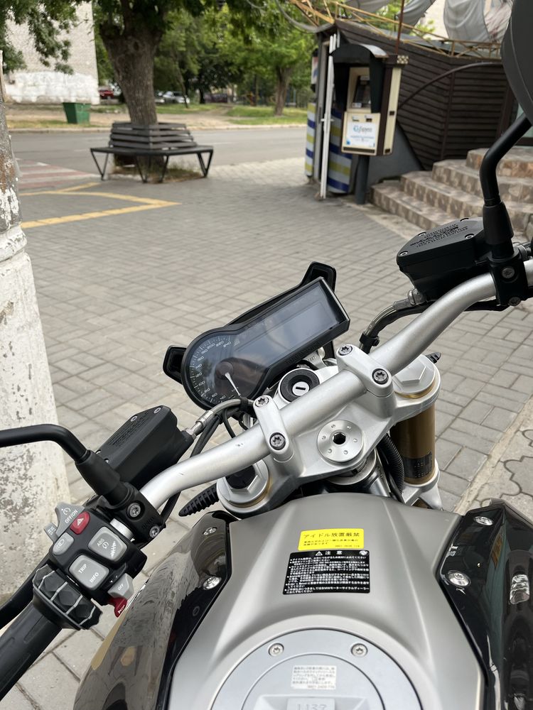 Продам BMW R1200R