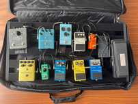Pedais para guitarra + powerbank + saco transporte