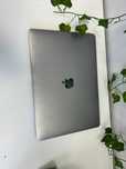 MacBook Air (Retina, 13-calowy, 2020 r.)