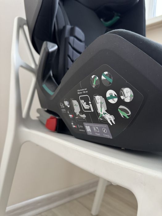 Автокрісло Britax Römer KIDFIX PRO