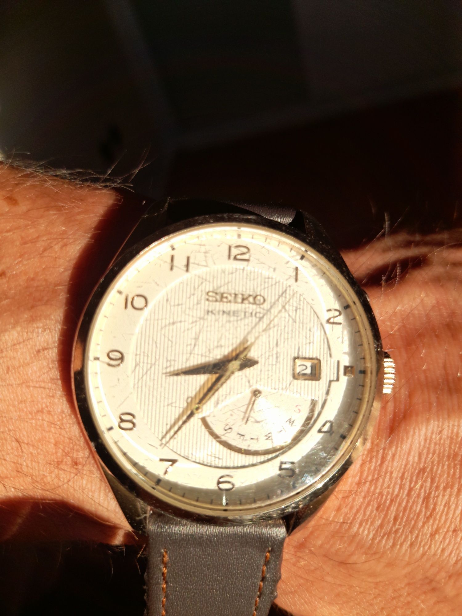 Relógio Seiko Kinetic – Automático a Quartzo (carregamento por movimen