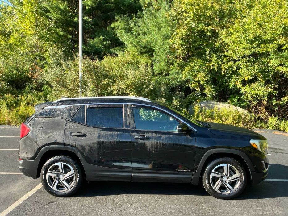 GMC Terrain SLT      2020