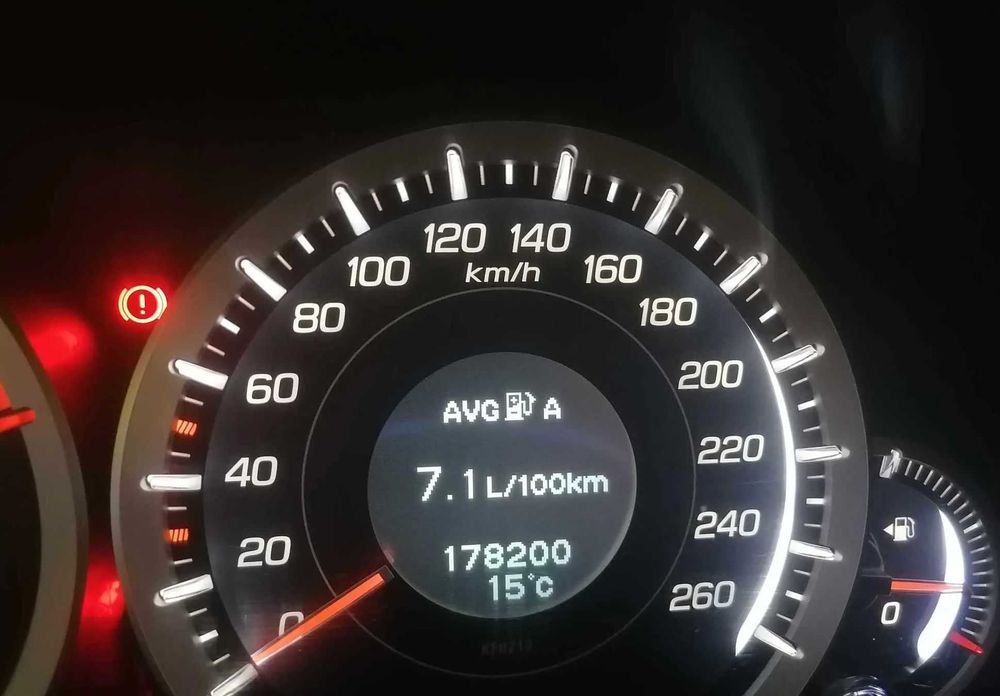 Honda Accord 2.0 Elegance