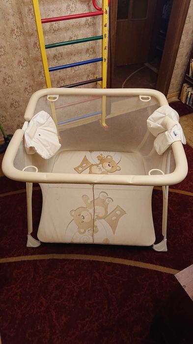 Манеж дитячий, стан новий